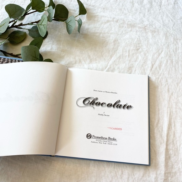 Chocolate - A Healthy Passion Coffee Table Book - Picture 2 of 9